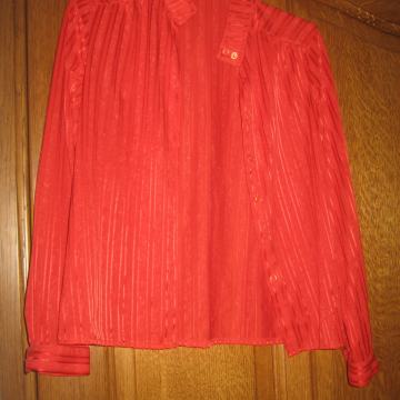 CRVENA KOŠULJA vel.38