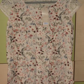 CVJETNA BLUZA VEL. 38 I VEL.36- NOVO