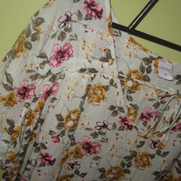 CVJETNA BLUZA VEL. M-L