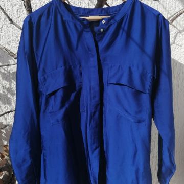 Kraljevsko plava bluza/košulja od satena
