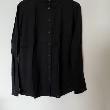 H&M košulja/bluza vl.40 / TOTALNA ČISTKA