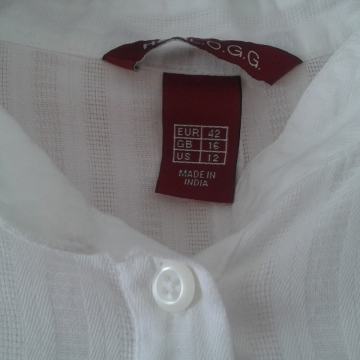 Nova hm košulja vel.42