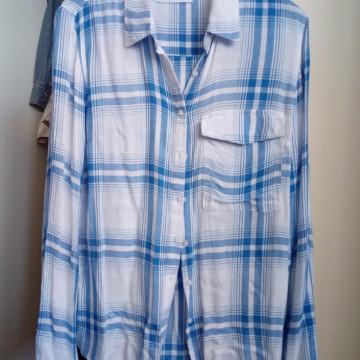 Nova karirana kosulja