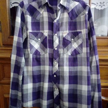 Karirana ljubicasta kosulja