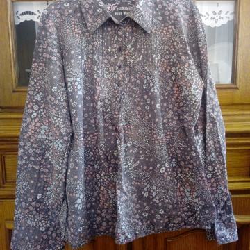 Kosulja na cvjetice, M