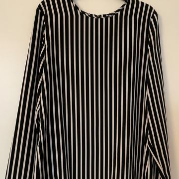 Mango crno-bijela bluza