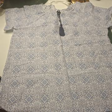 PLAVO - BIJELA BLUZA VEL 38 - NOVO S ETIKETOM