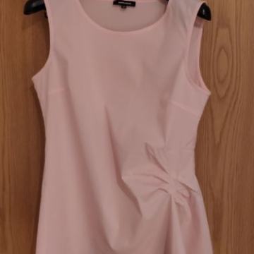 Prekrasana bluzica bez rukava