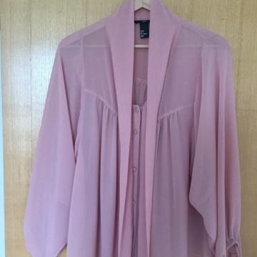 Prekrasna H&M pussy bow bluza, S