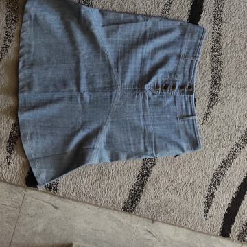 Suknja traper veličina 40 h&m