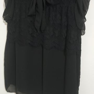 Nova svećana košulja