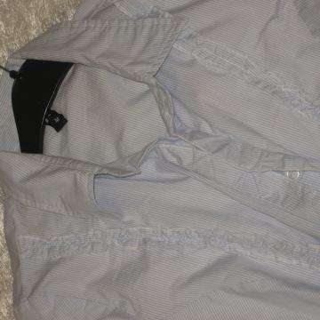 SVIJETLO PLAVA KOŠULJA NA PRUGE VEL. M NOVO