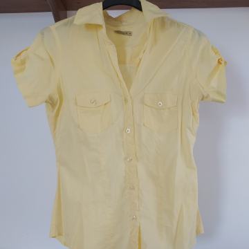 Teranova ljetna žuta košulja