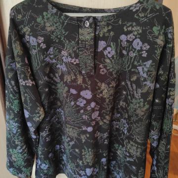 Ženska bluza - jedan oglas za više bluza povoljno!