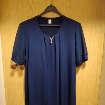 Ženska bluza vel 46