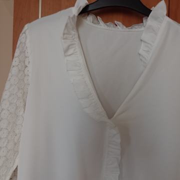 Zenska bluza. Vel. L