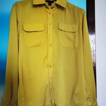 Ženska bluza veličina M, 5 eura