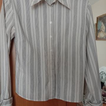 Zenska kosulja. Broj 38