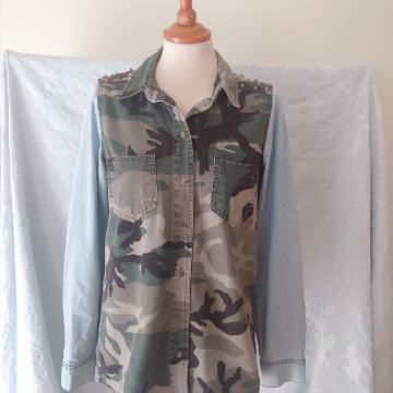 Ženska košulja, Only, vel. 38, traper, military