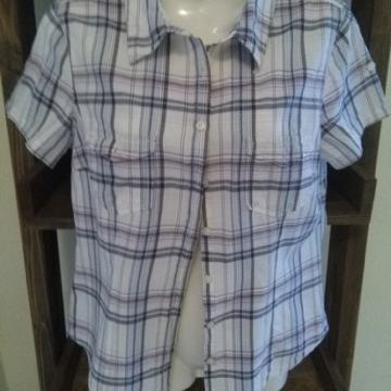 Ženska košulja vel 38