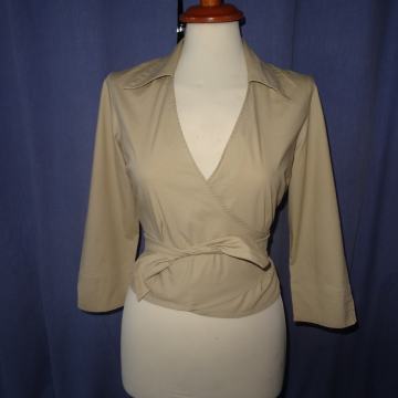 Ženska košulja vel. 40