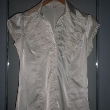 ŽENSKA LAGANA LJETNA KOŠULJA 38 / 40 M