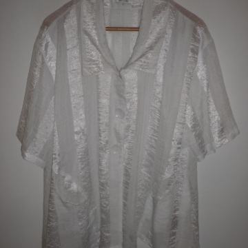 ŽENSKA LAGANA LJETNA KOŠULJA / BLUZA 50 - 52 XXL