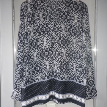 ŽENSKA LAGANA PAMUČNA KOŠULJA 36 / 38 S - M