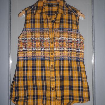 ŽENSKA LAGANA PAMUČNA KOŠULJA 36 / 38 S