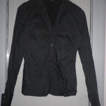 ŽENSKA LAGANA PAMUČNA KOŠULJA 36 / 38 S