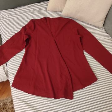 ženska majica L veličine