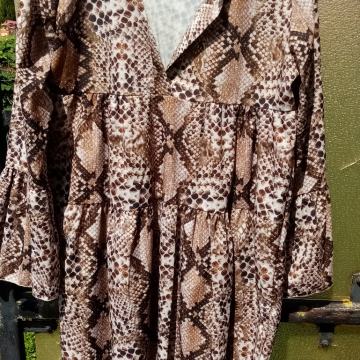 ŽENSKE TUNIKE I BLUZE