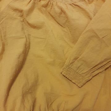 Zuto-narancasta kosulja