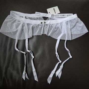 Halteri Tezenis, novi s etiketom