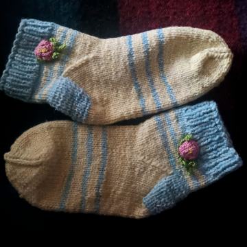RUČNO PLETENE VUNENE ČARAPE