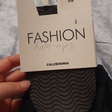 Nove samostojeće čarape Calzedonia