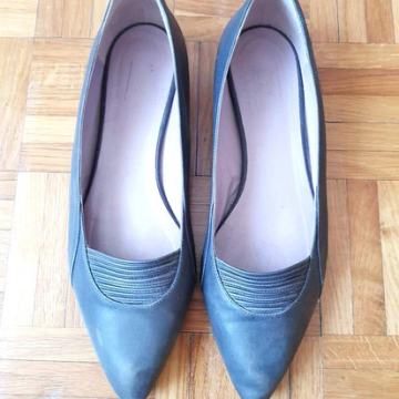 Armani ravne cipele 40