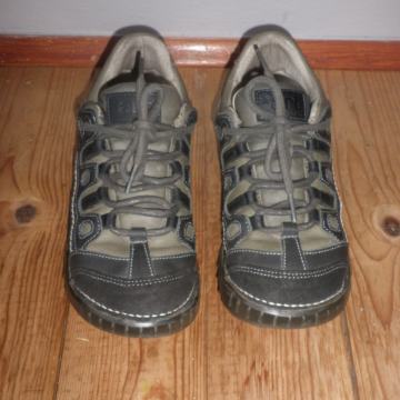 ART - ŽENSKE LAGANE KOŽNE CIPELE / TENISICE 39