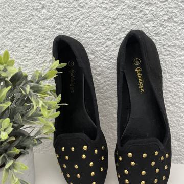 Balerinke sa zakovicama vl. 38 / RASPRODAJA