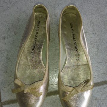 Balerinke zlatne boje, od prave kože, kupljene u Milanu, br. 36