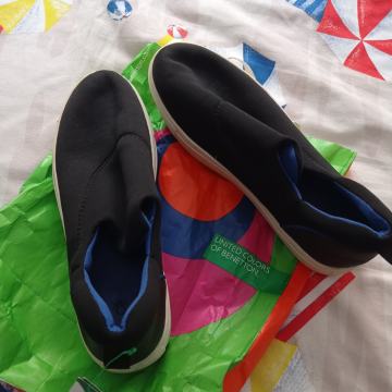 Benetton cipele 40