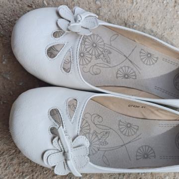 Bijele baletanke cipele br.41