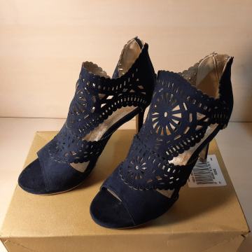 Bull Boxer Ženske Cipele - br. 39