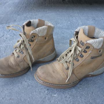 CATERPILLAR - ŽENSKE TOPLE KOŽNE CIPELE / GLEŽNJAČE 36