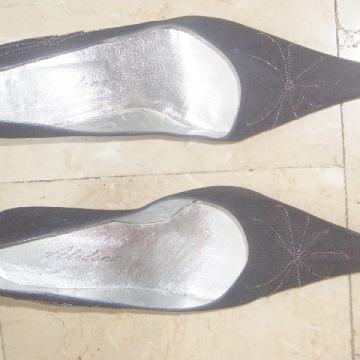 CIPELE MARKE ALEDONA-KAO NOVE,POVOLJNO!