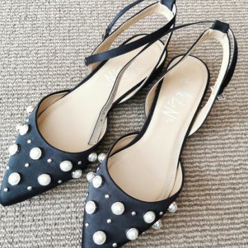 CIPELE S BISERIMA BR. 37 - NOVO