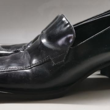 Cipele br 40, jednom nošene