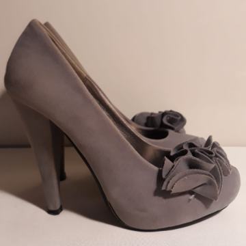 Cipele broj 36 nošene jednom dostava gratis, Vis