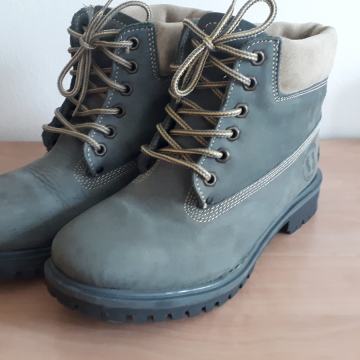 Cipele/gležnjače br.38