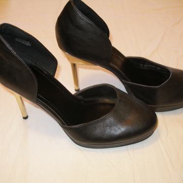 CIPELE, SALONKE ...H & M  *NOVE